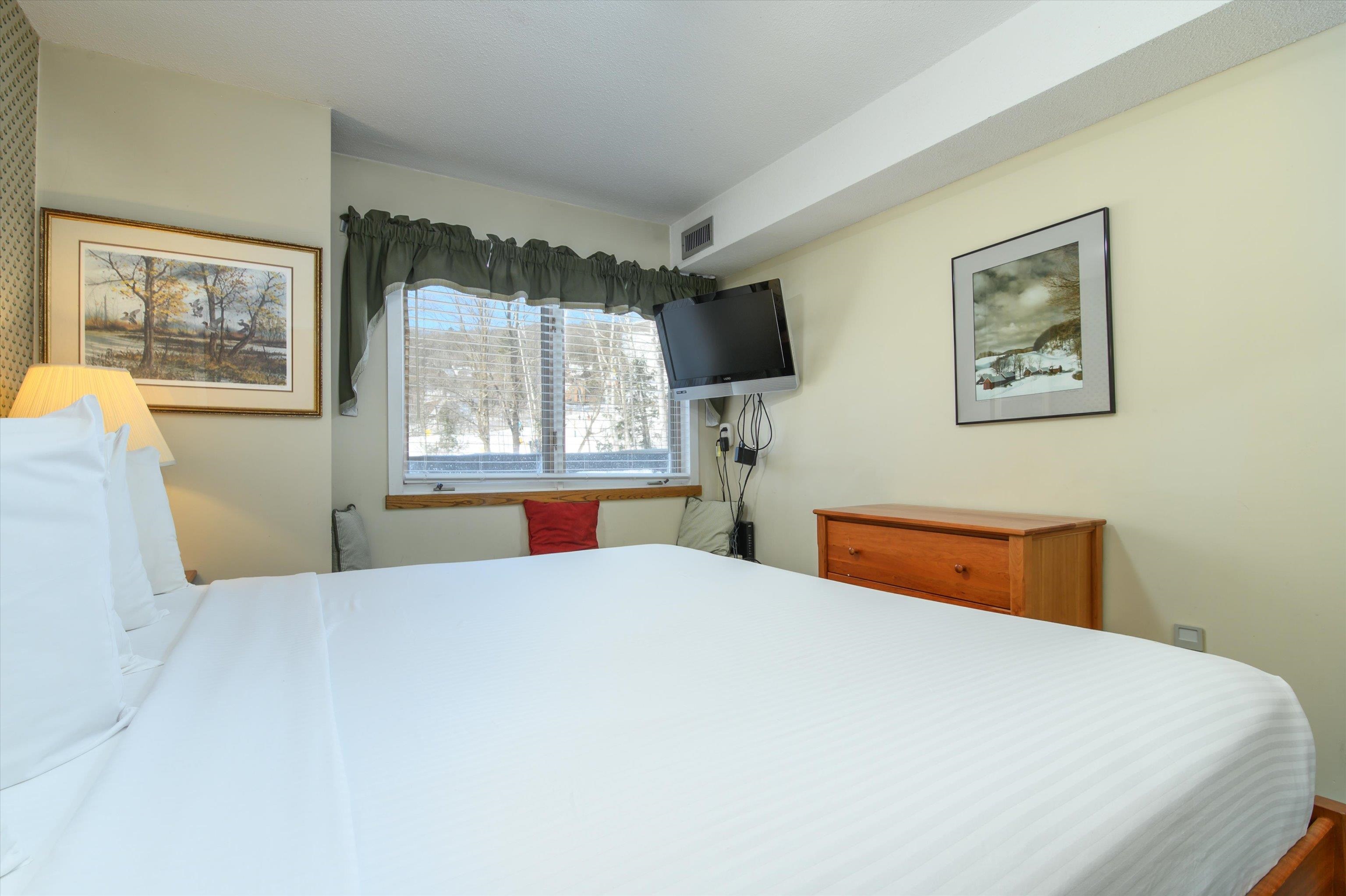 109 Okemo Ridge Road, Unit C207 Ludlow, VT 05149 - Photo 14 of 26