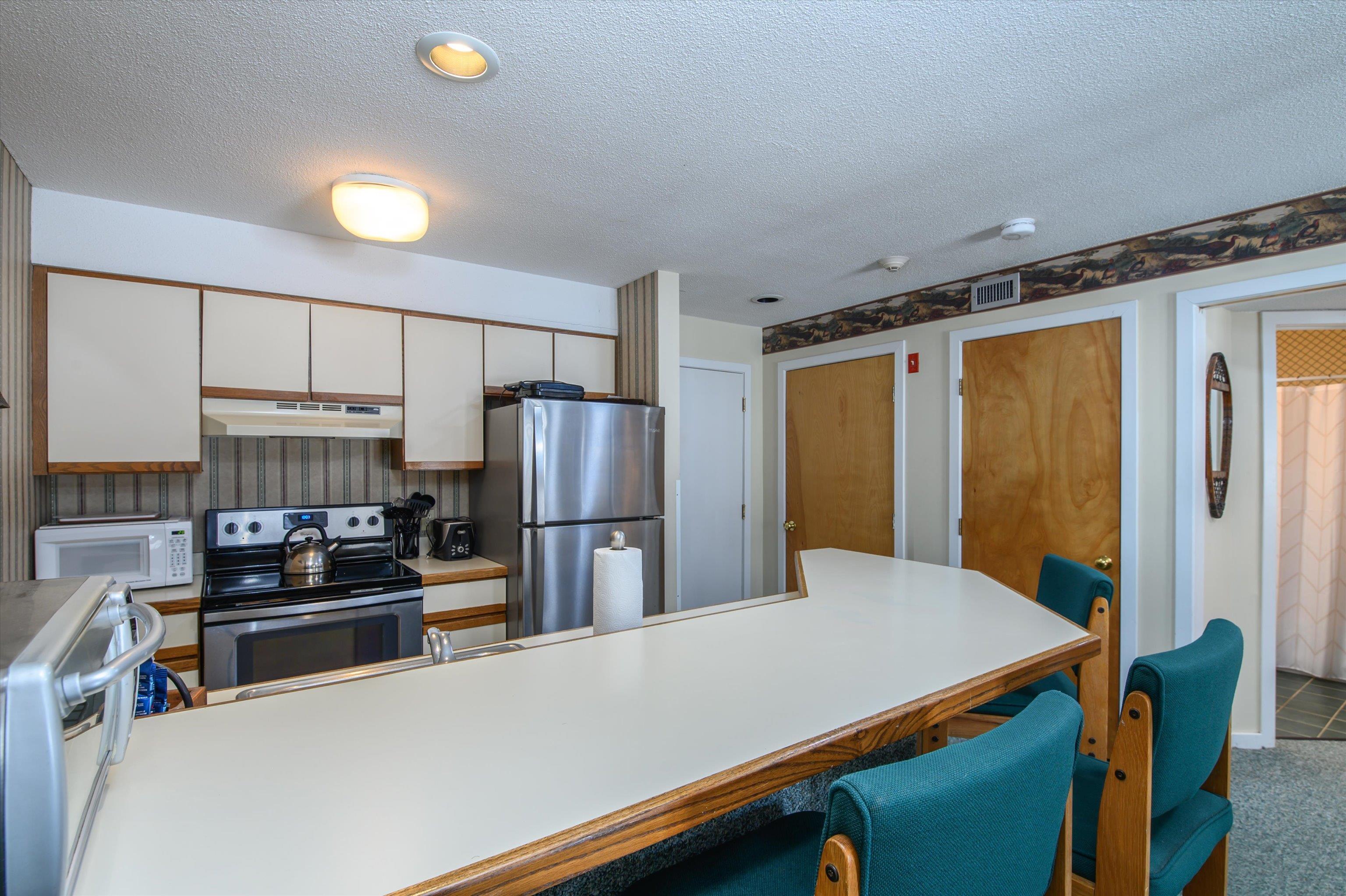 109 Okemo Ridge Road, Unit C207 Ludlow, VT 05149 - Photo 7 of 26