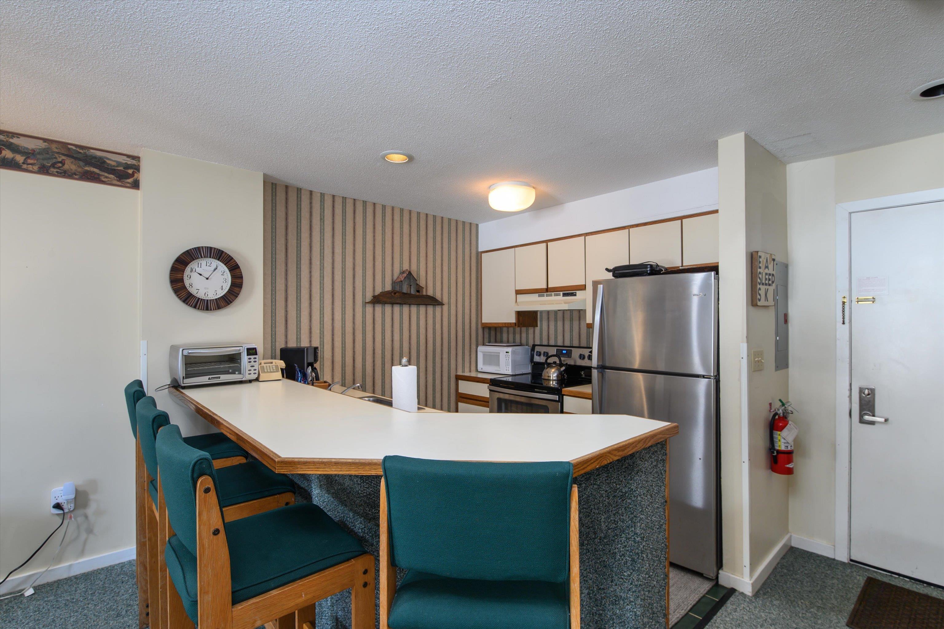 109 Okemo Ridge Road, Unit C207 Ludlow, VT 05149 - Photo 8 of 26