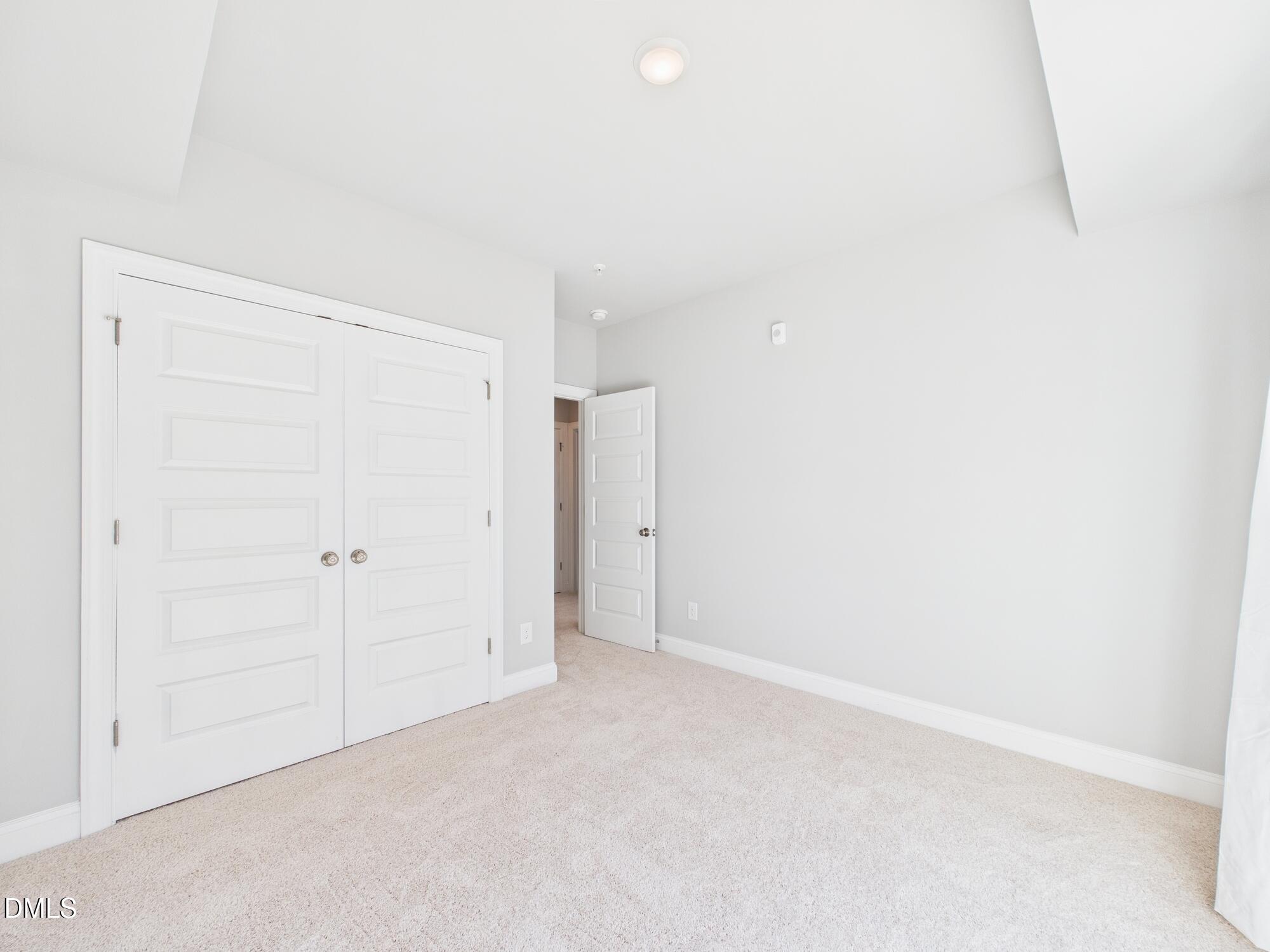 1251 Shaw View Alley, Unit 101 Raleigh, NC 27601 - Photo 32 of 47
