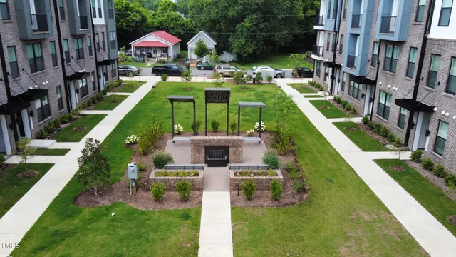 $2,250 | 1251 Shaw View Alley, Unit 101, Raleigh, NC 27601