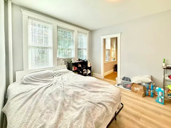 $2,000 | 32 Sidlaw Road, Unit 6, Boston, MA 02135