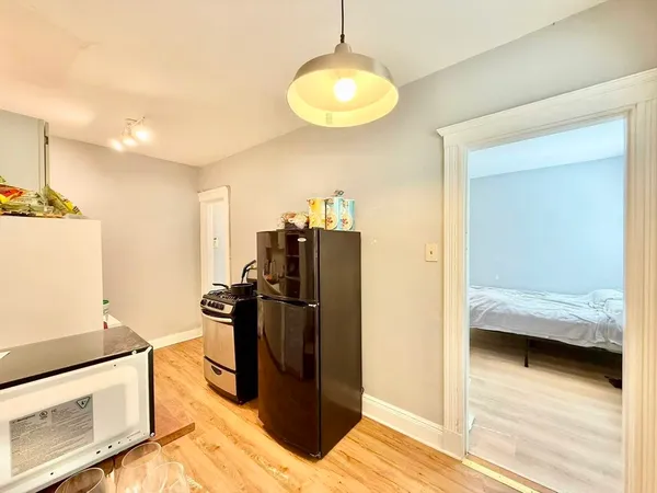 $2,000 | 32 Sidlaw Road, Unit 6, Boston, MA 02135