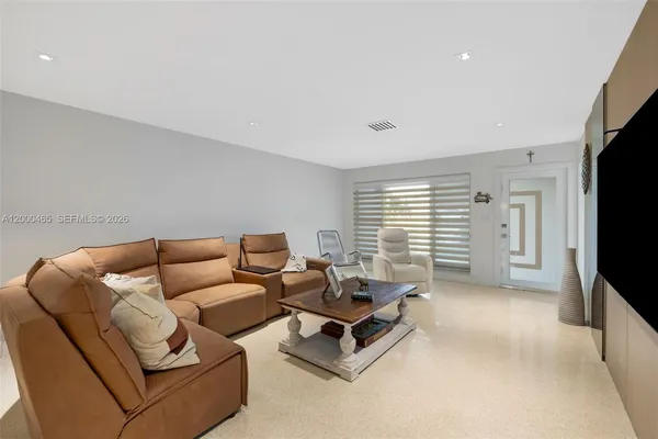 $850,000 | 1700 North 48th Avenue, Hollywood, FL 33021