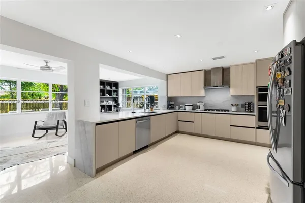 $850,000 | 1700 North 48th Avenue, Hollywood, FL 33021
