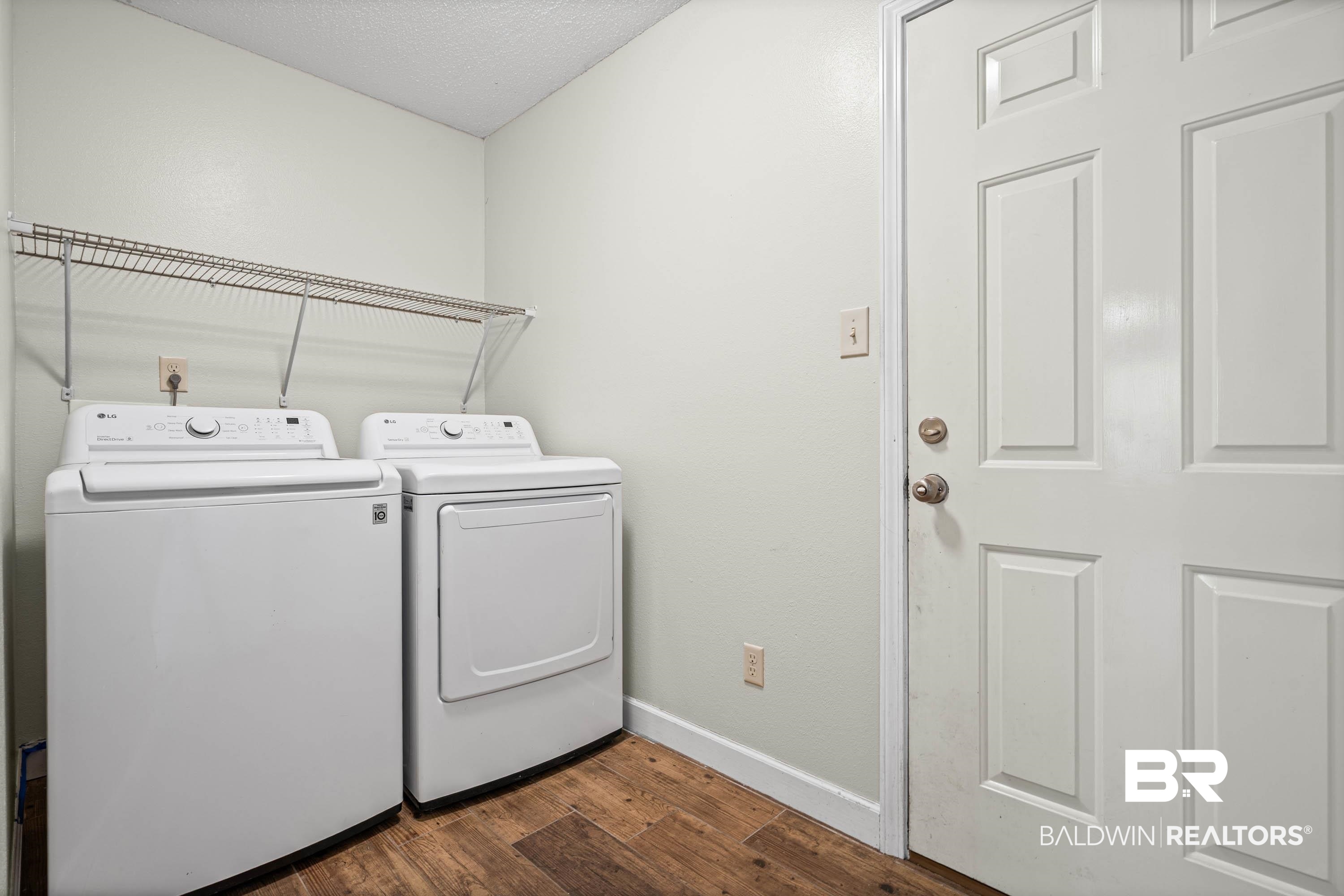 9228 Hammock Road Elberta, AL 36530 - Photo 18 of 30 Laundry Room