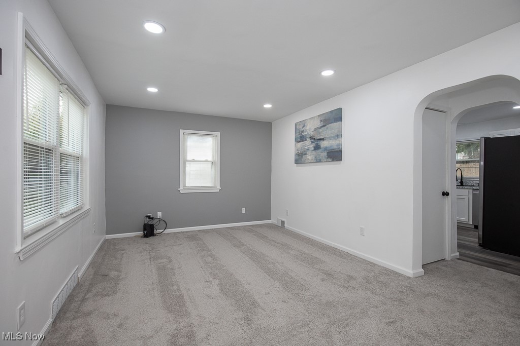 1123 Belleflower Road Akron, OH 44307 - Photo 9 of 29 Gallery Image 9