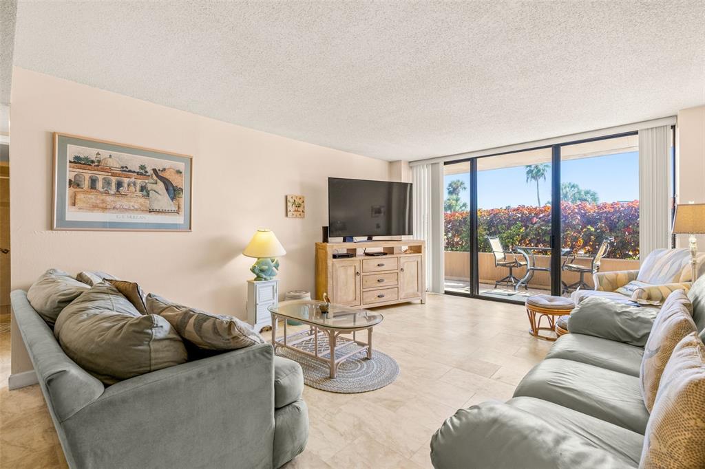 1 Key Capri, Unit 102E Treasure Island, FL 33706 - Photo 20 of 54