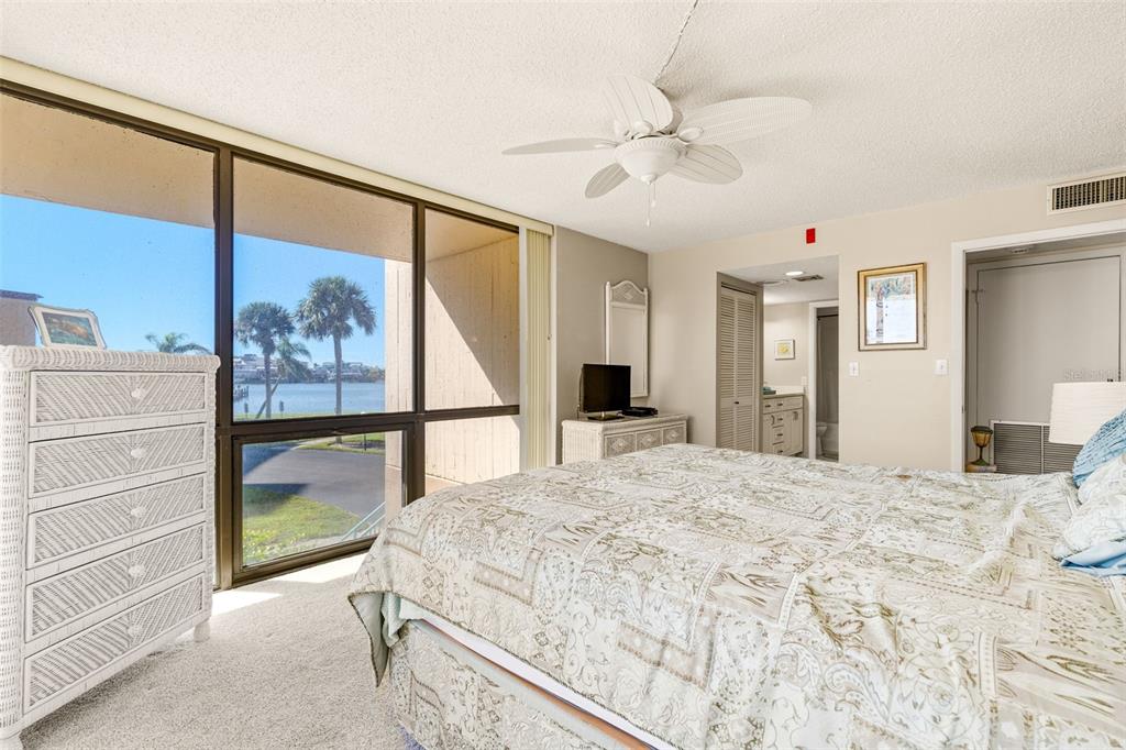 1 Key Capri, Unit 102E Treasure Island, FL 33706 - Photo 24 of 54