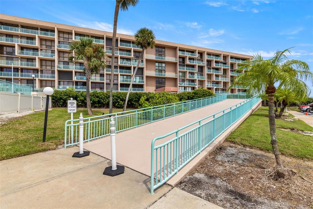 1 Key Capri, Unit 102E Treasure Island, FL 33706 - Photo 37 of 54