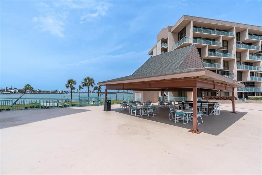 1 Key Capri, Unit 102E Treasure Island, FL 33706 - Photo 6 of 54
