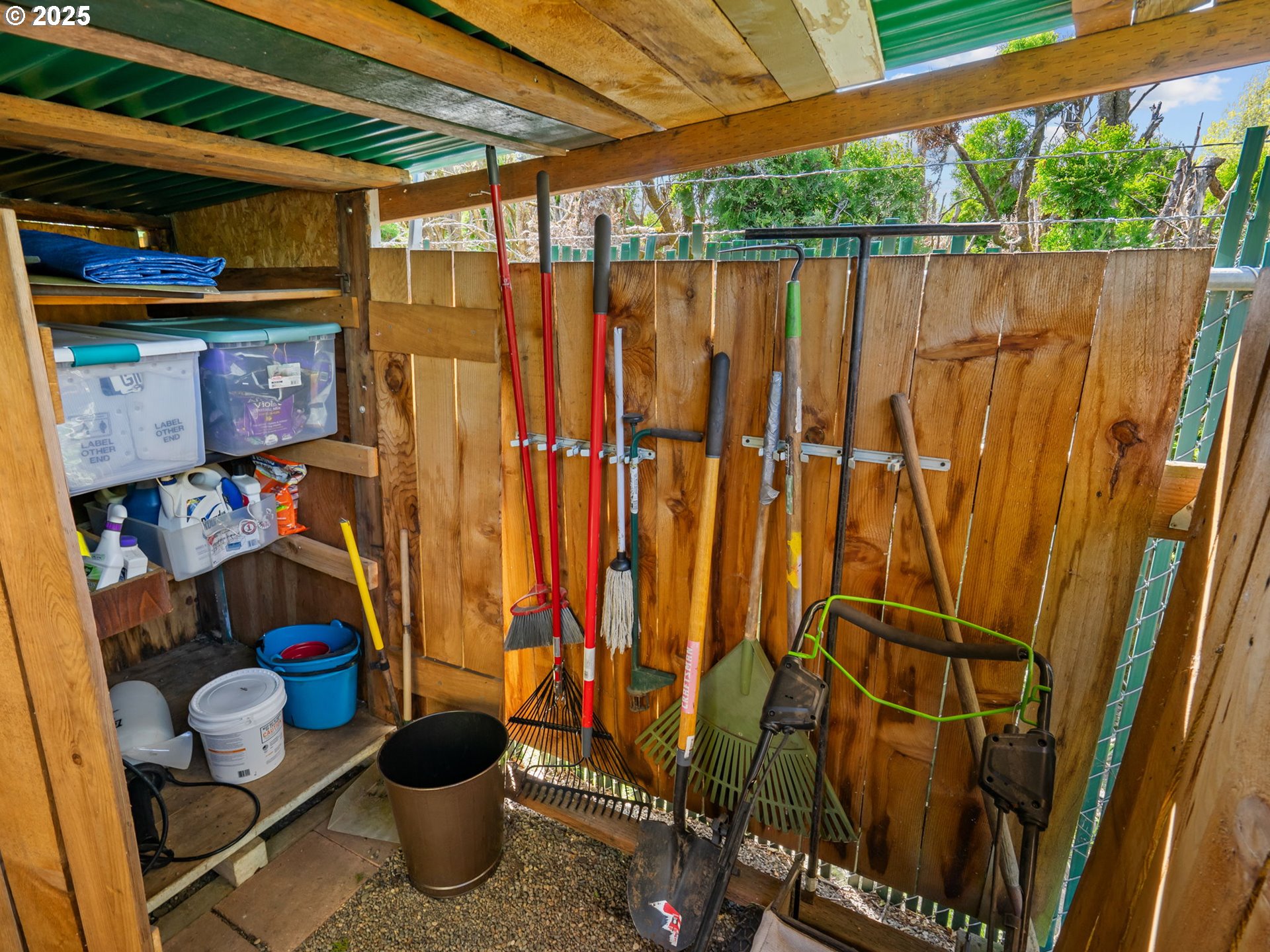 4355 Bren Loop Northeast Salem, OR 97305 - Photo 41 of 44 a view of outdoor space