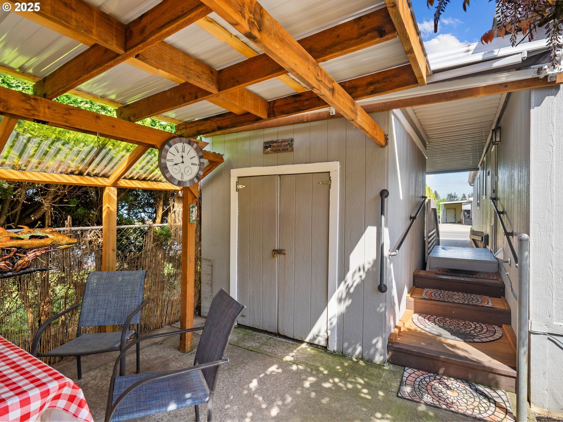 4355 Bren Loop Northeast Salem, OR 97305 - Photo 42 of 44 a view of entryway