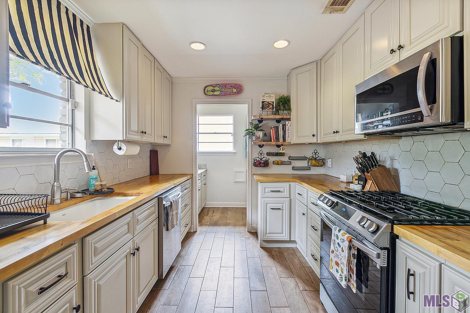 3020 Madeira Drive Baton Rouge, LA 70810 - Photo 4 of 15