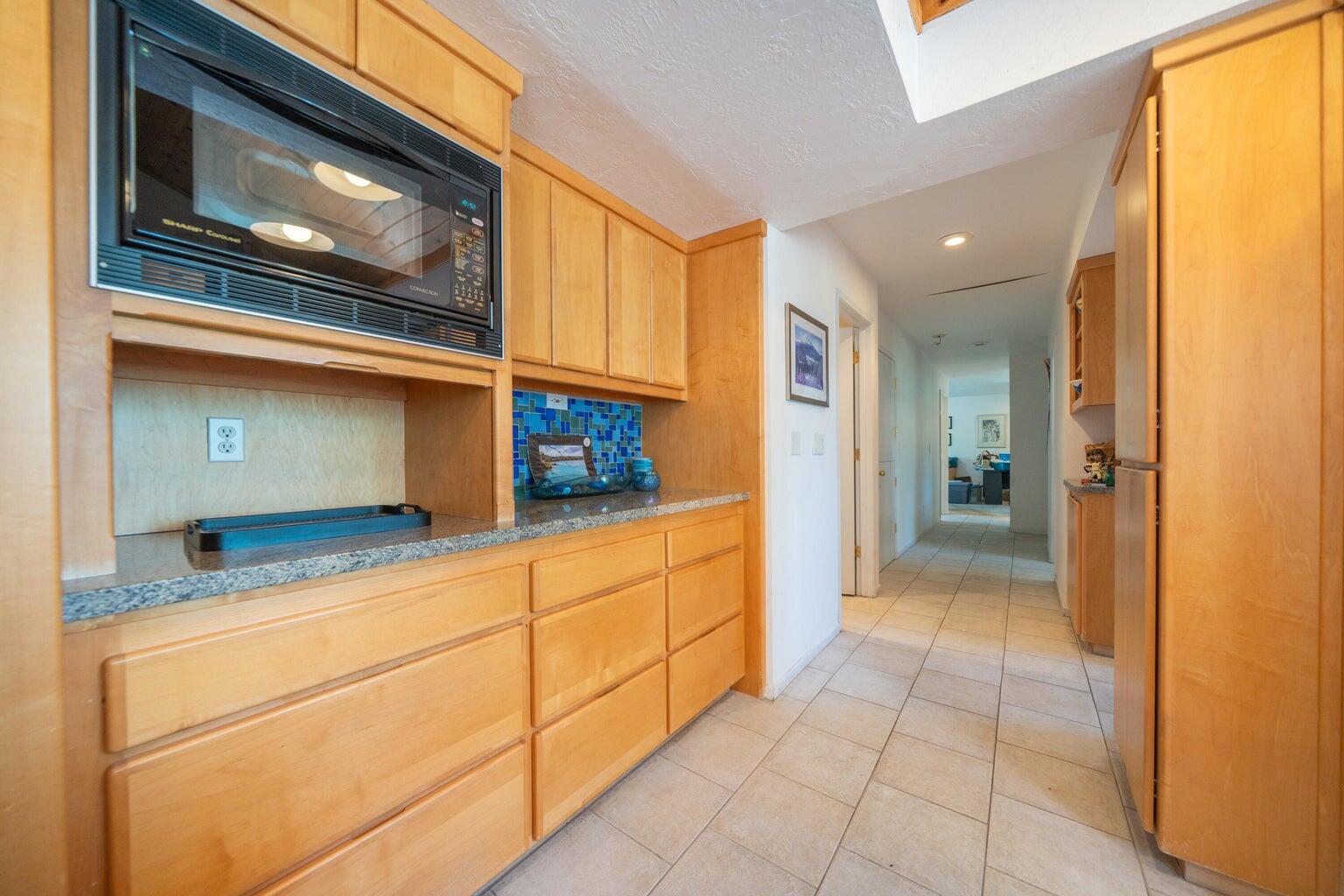 8846 Goldstone Lane Redding, CA 96001 - Photo 23 of 64 a bathroom with a sink a mirror and a shower