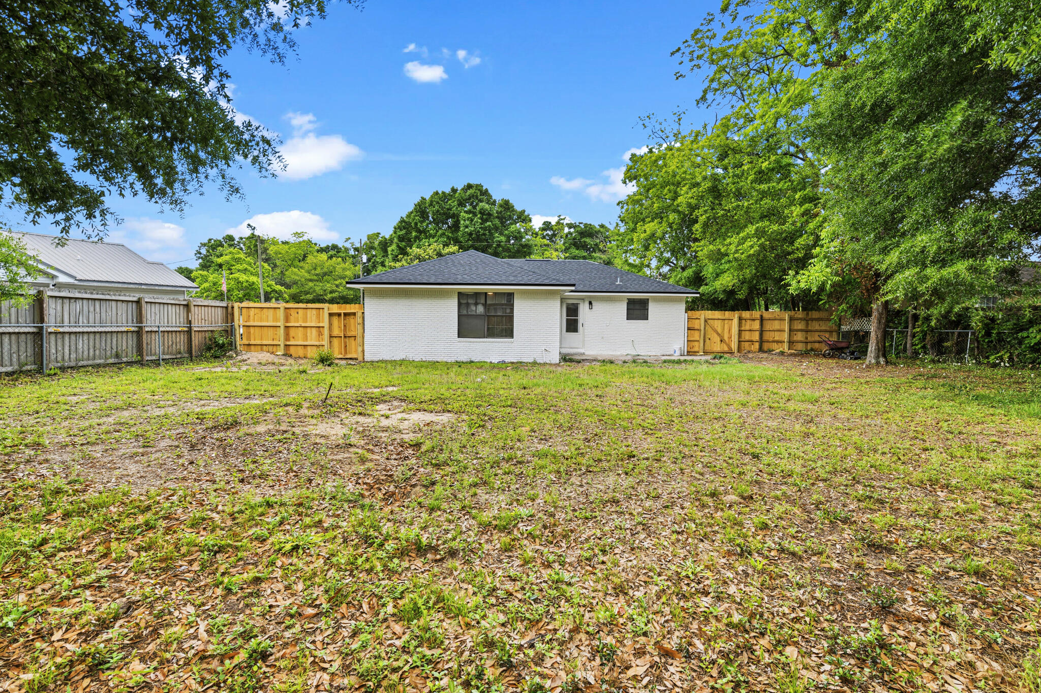 103 Jamie Court Crestview, FL 32539 - Photo 21 of 30 103JamieCt-23