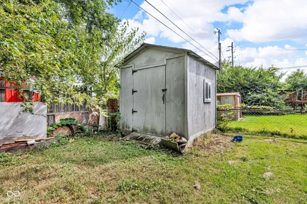 $235,000 | 1607 Elmhurst Drive, Indianapolis, IN 46219