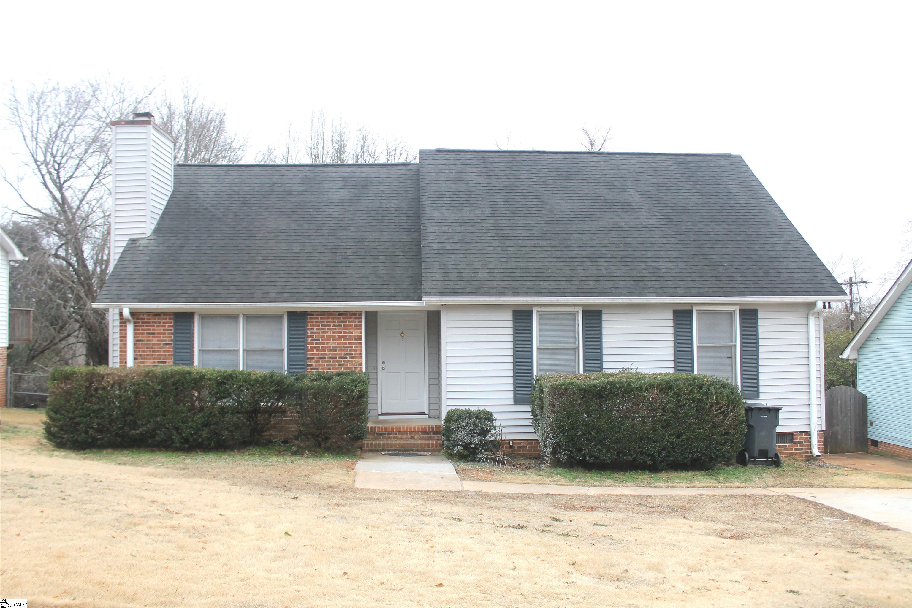 106 Saluda Ridge Greenville, SC 29611 - Photo 1 of 20 Gallery Image 1