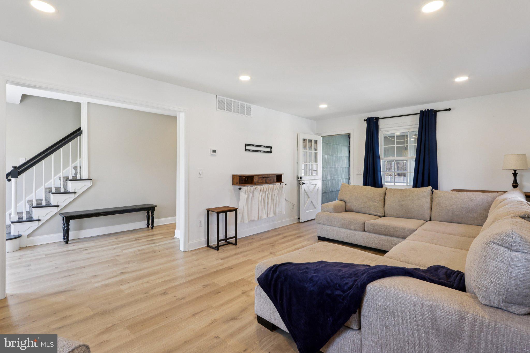 351 Merrick Road Robbinsville, NJ 08691 - Photo 17 of 69