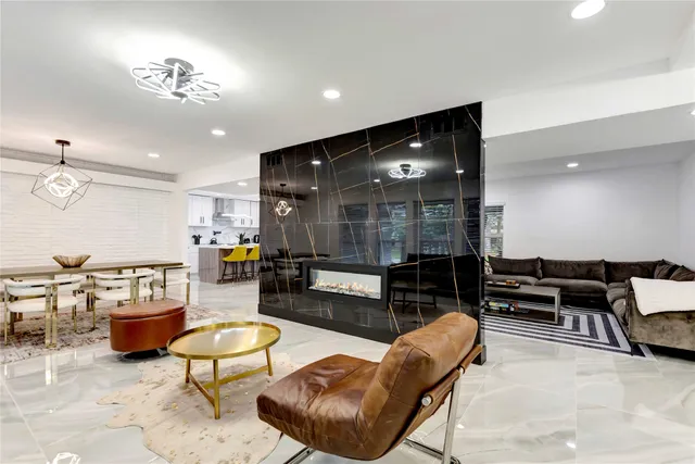 $3,500 | 1726 Peer Drive, Houston, TX 77043