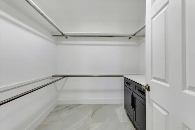 $3,500 | 1726 Peer Drive, Houston, TX 77043