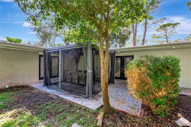 $3,500 | 1726 Peer Drive, Houston, TX 77043