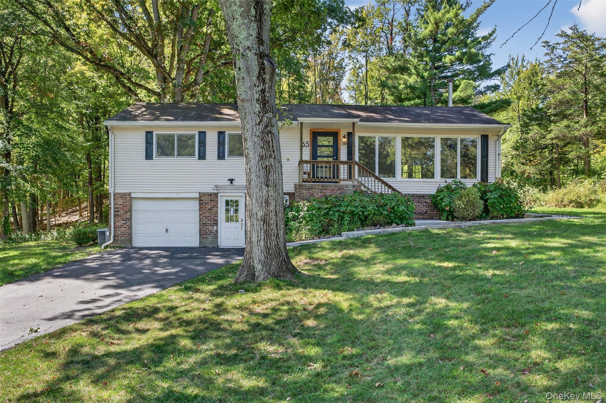 65 Hawxhurst Road Monroe, NY 10950 - Photo 3 of 35