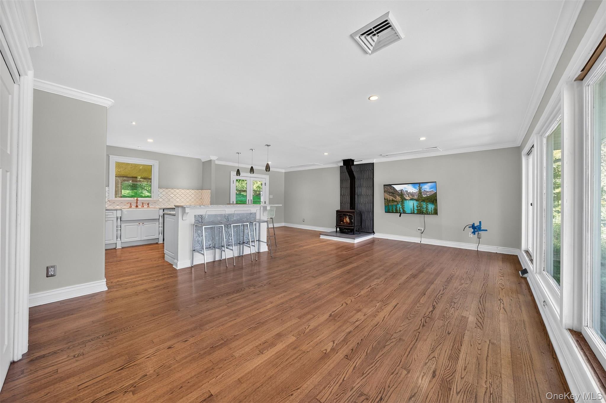 65 Hawxhurst Road Monroe, NY 10950 - Photo 6 of 35