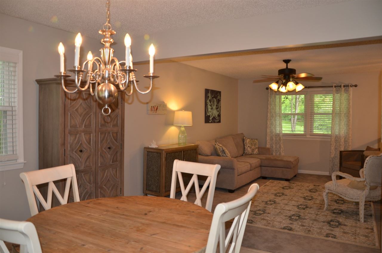 7208 Little Schaefer Road Evansville, IN 47720 - Photo 11 of 35 Gallery Image 11
