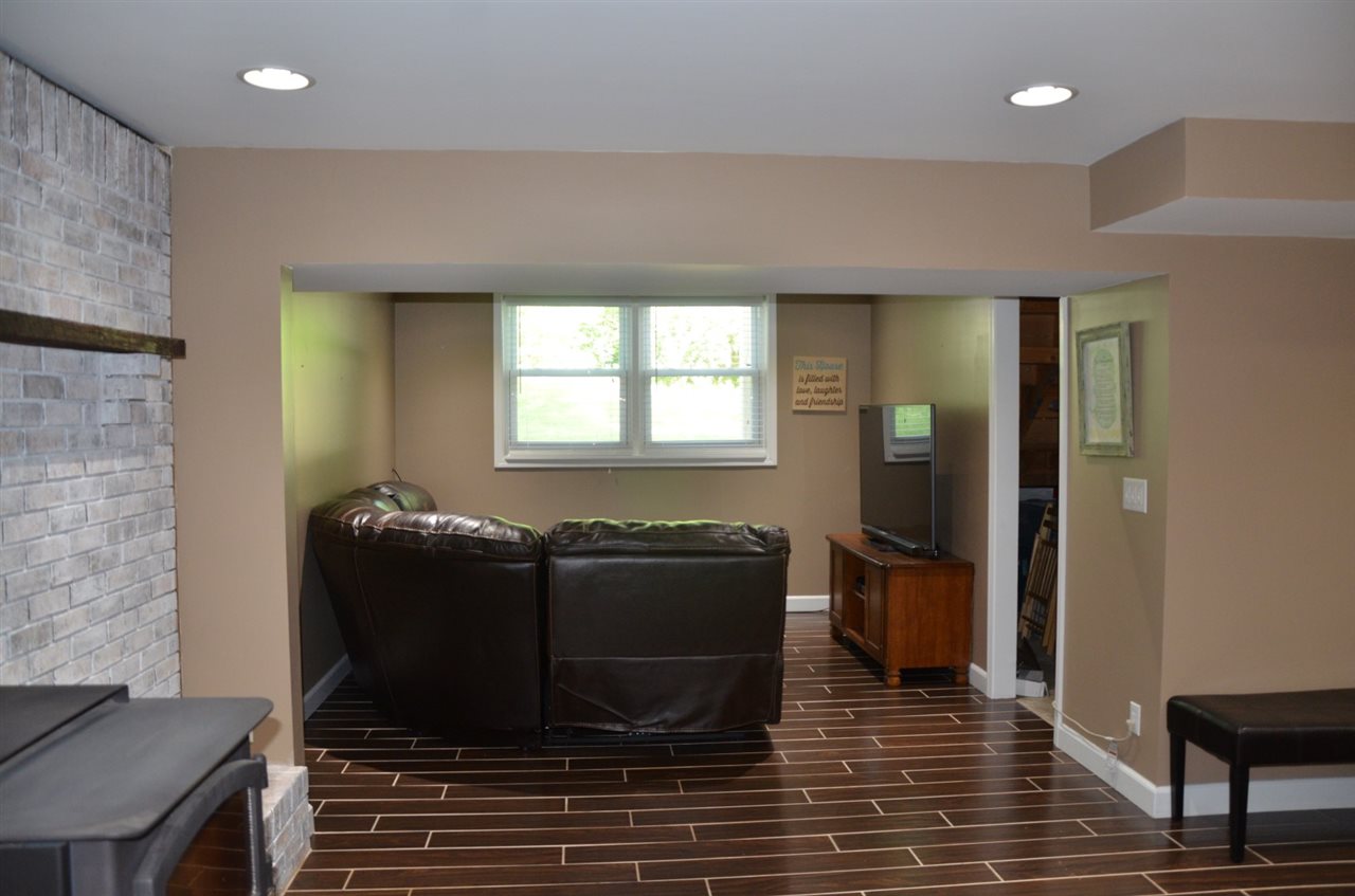 7208 Little Schaefer Road Evansville, IN 47720 - Photo 20 of 35 Gallery Image 20