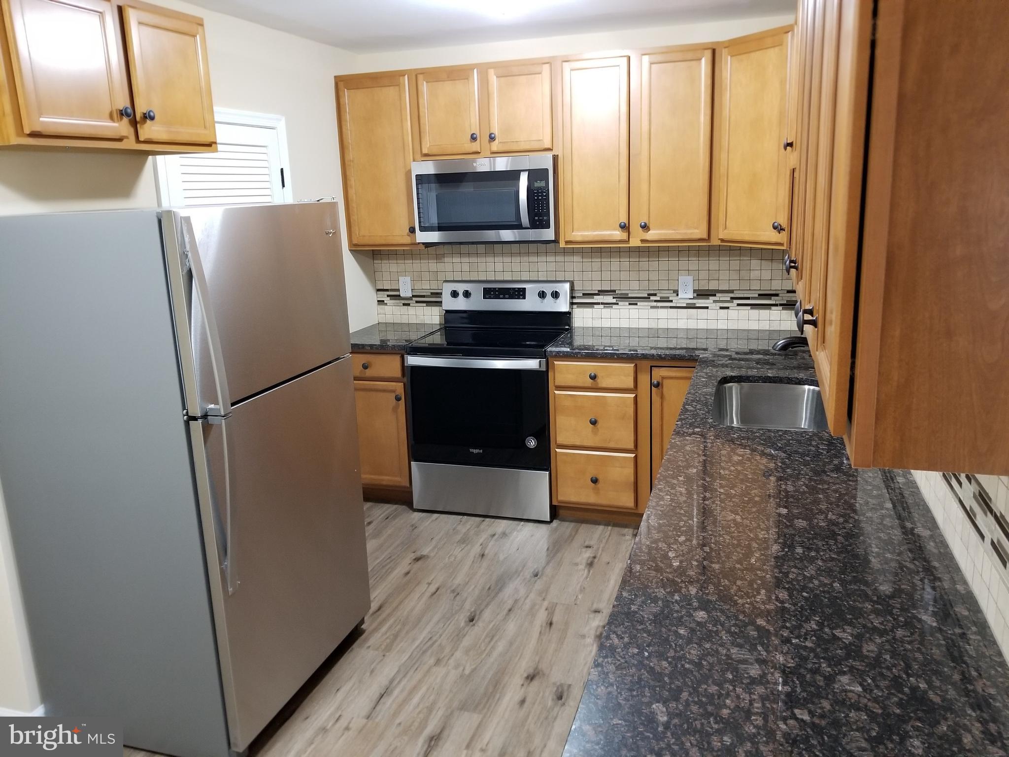 212 Woodbrook Road Dover, DE 19901 - Photo 3 of 19 Kitchen