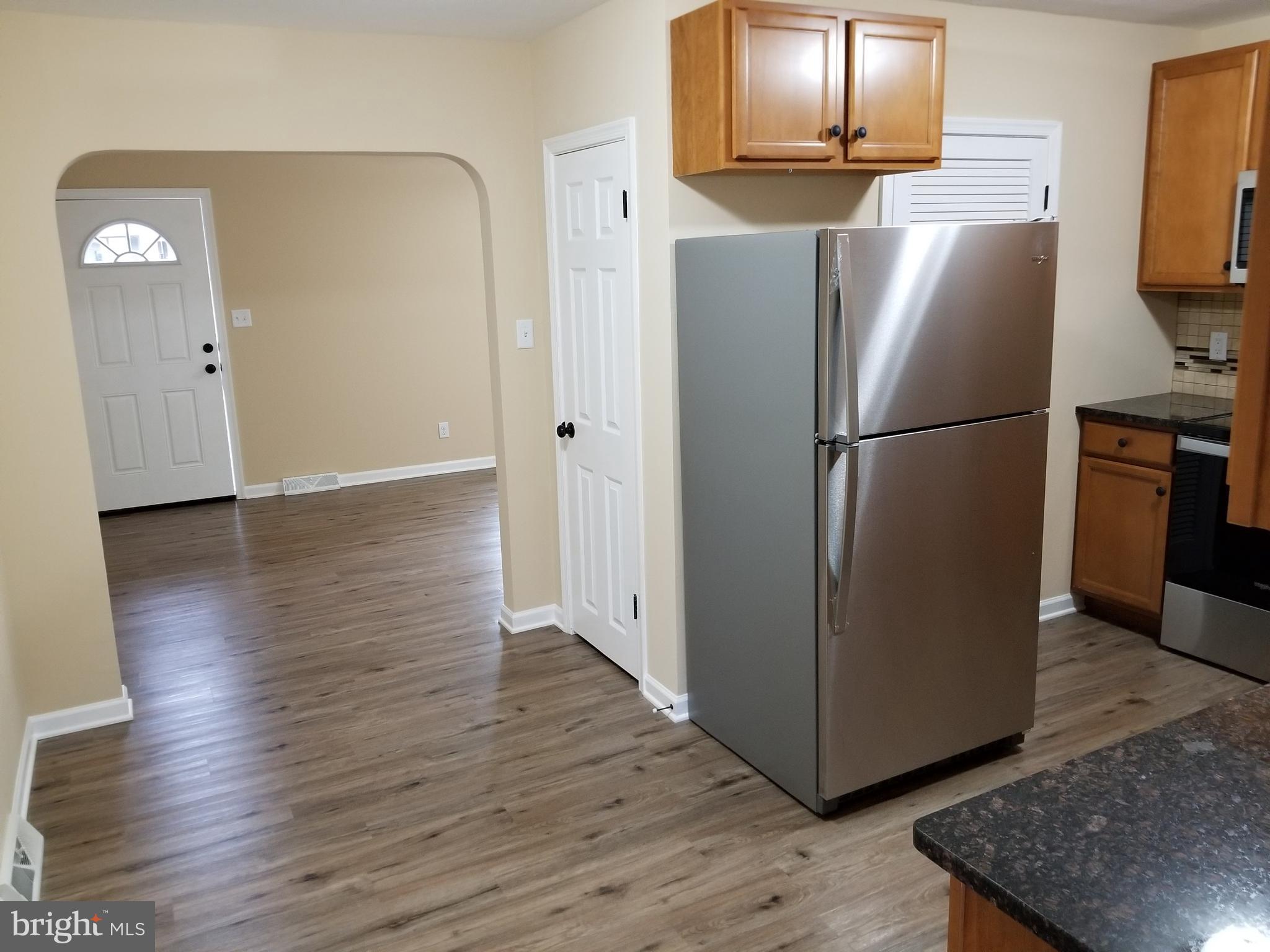 212 Woodbrook Road Dover, DE 19901 - Photo 5 of 19 Stainless Steele Appliances