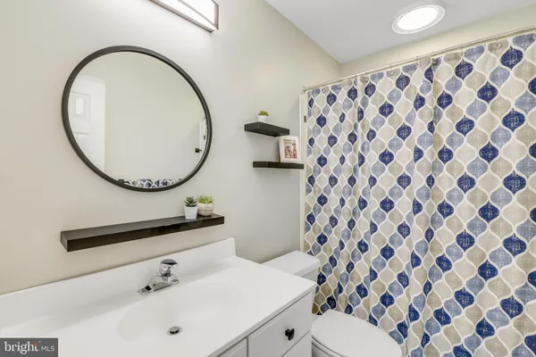 $1,149,000 | 126 Seahawk Lane, Edgewater, MD 21037