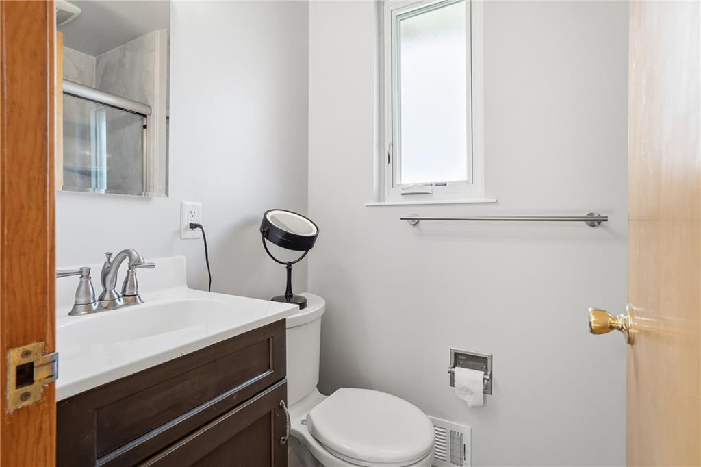 2363 Willowbrook Road Pittsburgh, PA 15241 - Photo 26 of 40 Gallery Image 26