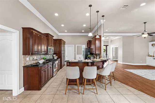 $399,999 | 207 Welham Trace, Bossier City, LA 71112