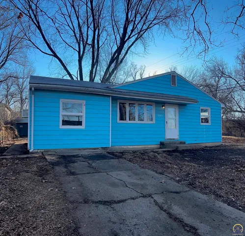 $49,900 | 3224 Southeast Humboldt Street, Topeka, KS 66605