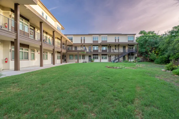 $2,295 | 6700 Menchaca Road, Unit 20, Austin, TX 78745