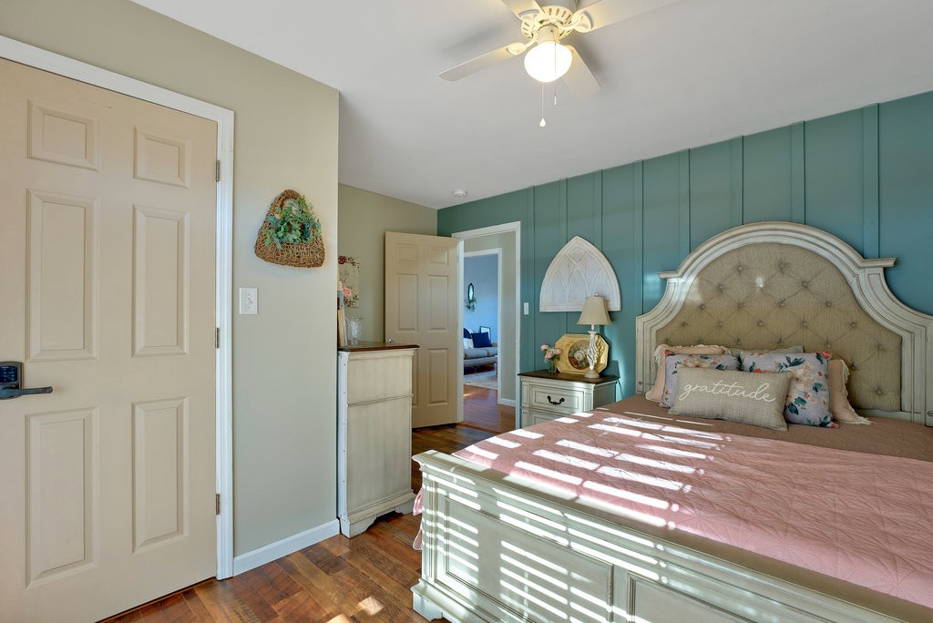 3261 Highway 41 Pelham, TN 37366 - Photo 21 of 36