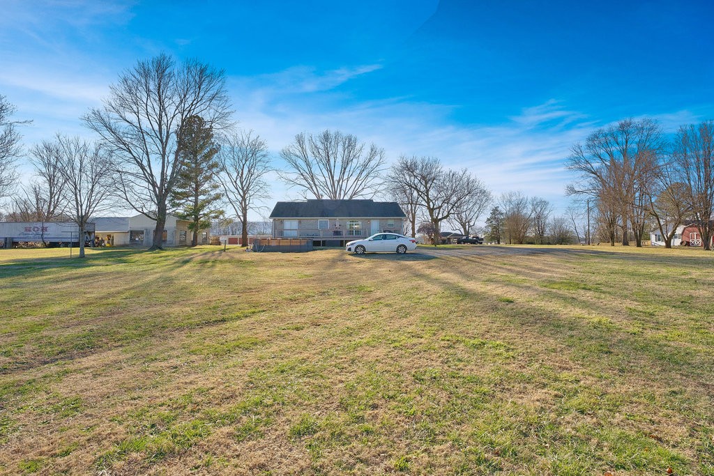 3261 Highway 41 Pelham, TN 37366 - Photo 30 of 36