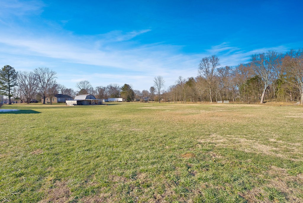 3261 Highway 41 Pelham, TN 37366 - Photo 31 of 36