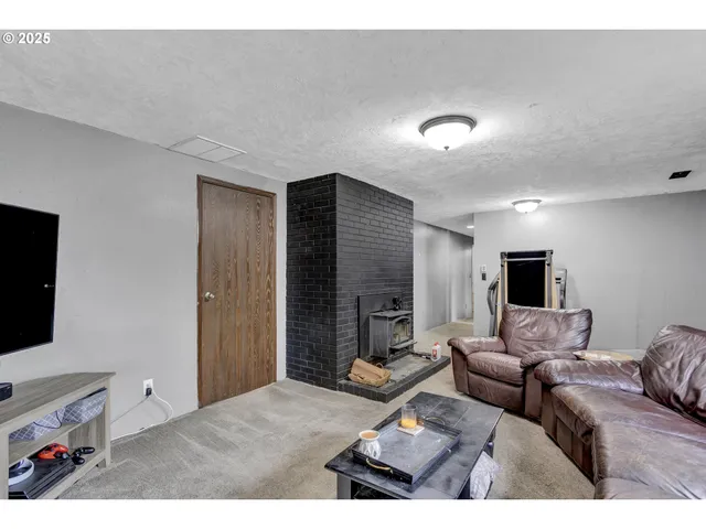 $475,000 | 203 Southeast Ginseng Drive, Estacada, OR 97023