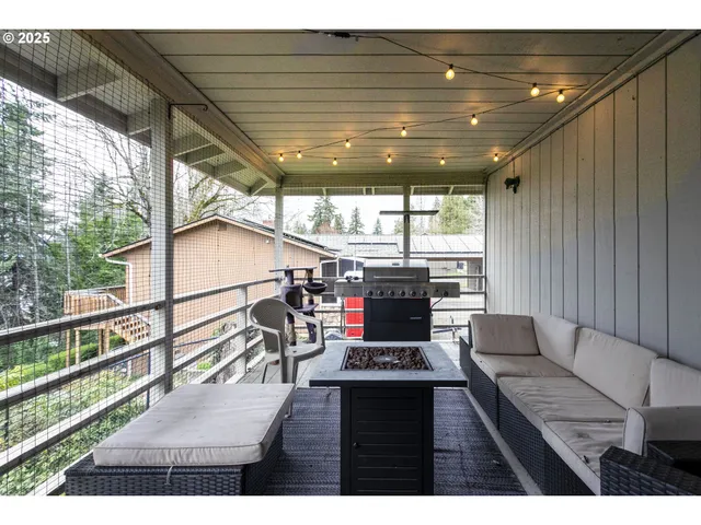 $475,000 | 203 Southeast Ginseng Drive, Estacada, OR 97023