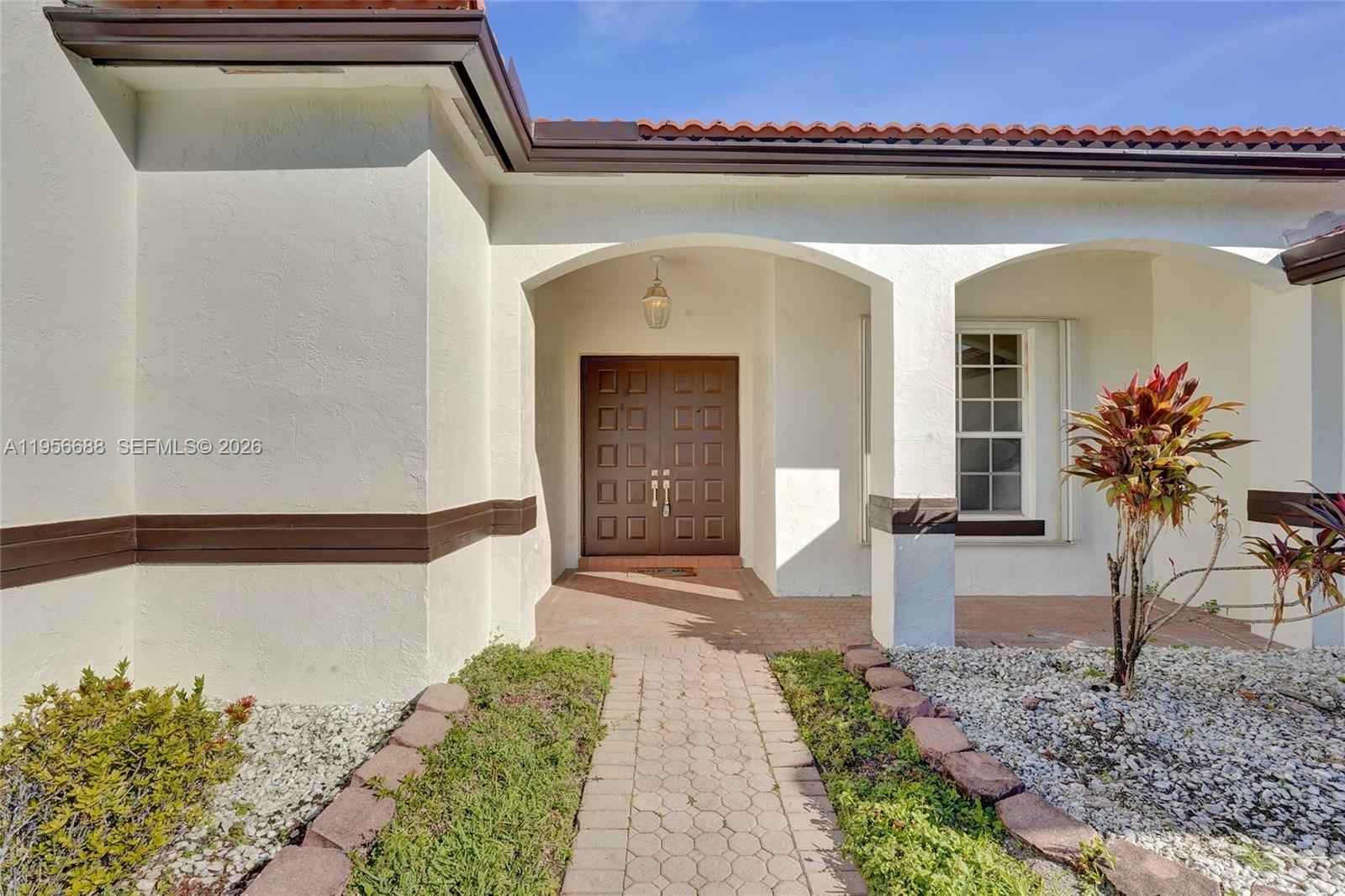 14621 Southwest 35th Street Miramar, FL 33027 - Photo 7 of 40