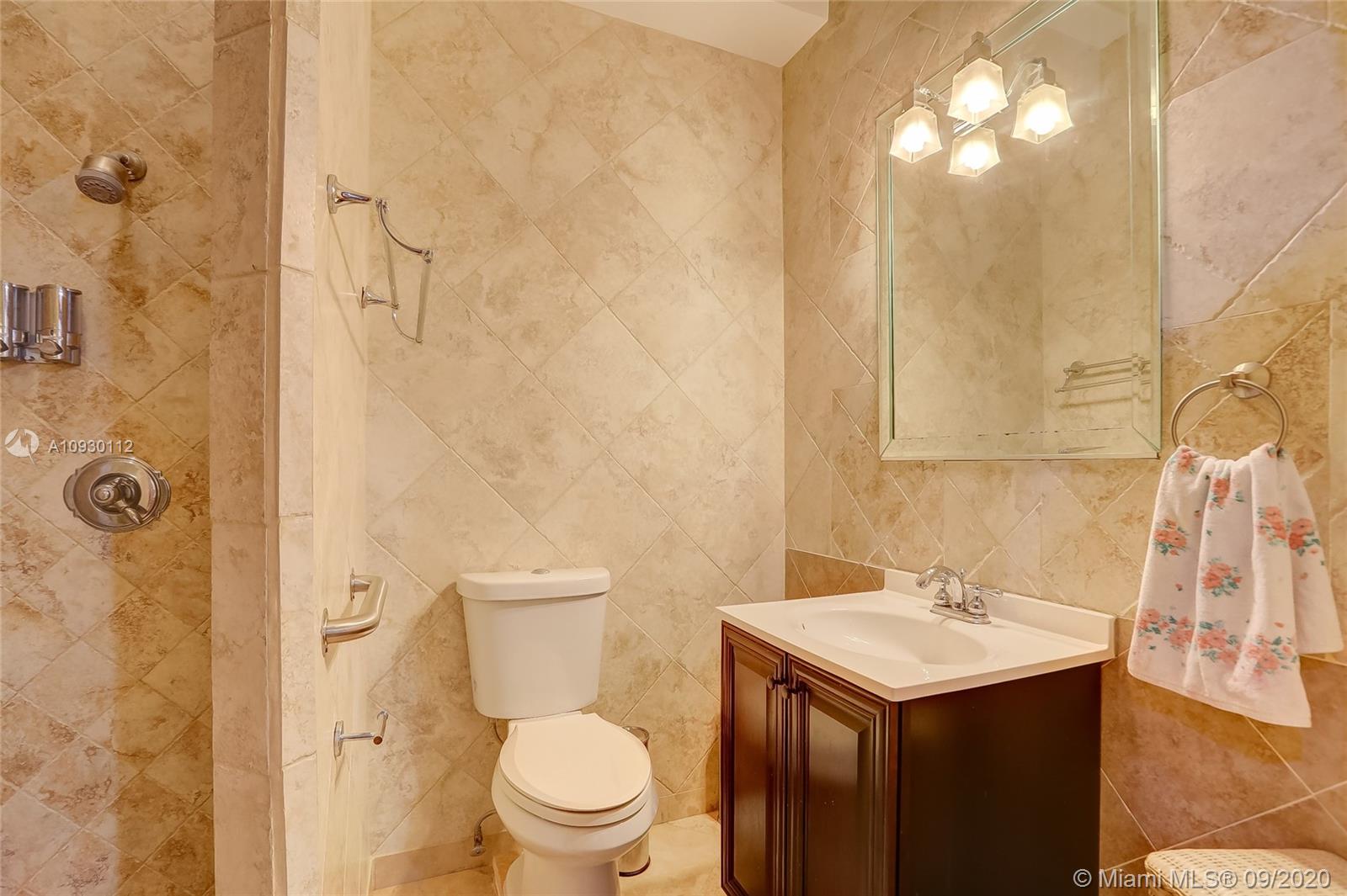 5700 Southwest 198th Terrace Southwest Ranches, FL 33332 - Photo 16 of 96 Gallery Image 16