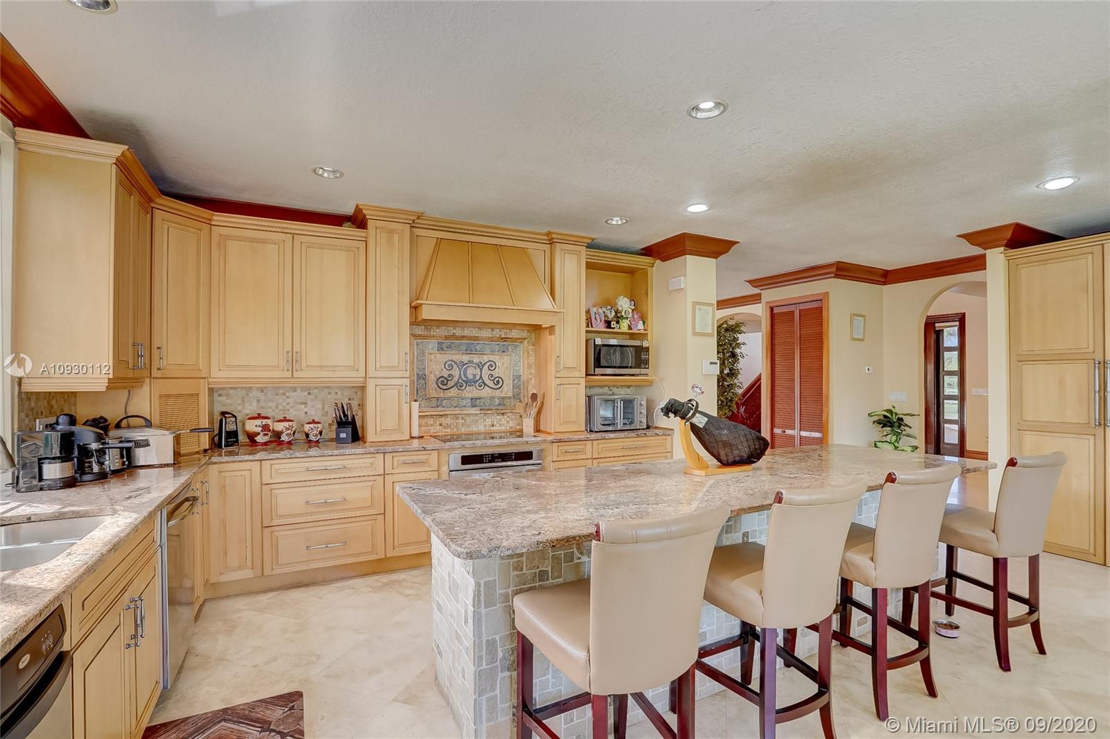 5700 Southwest 198th Terrace Southwest Ranches, FL 33332 - Photo 24 of 96 Gallery Image 24