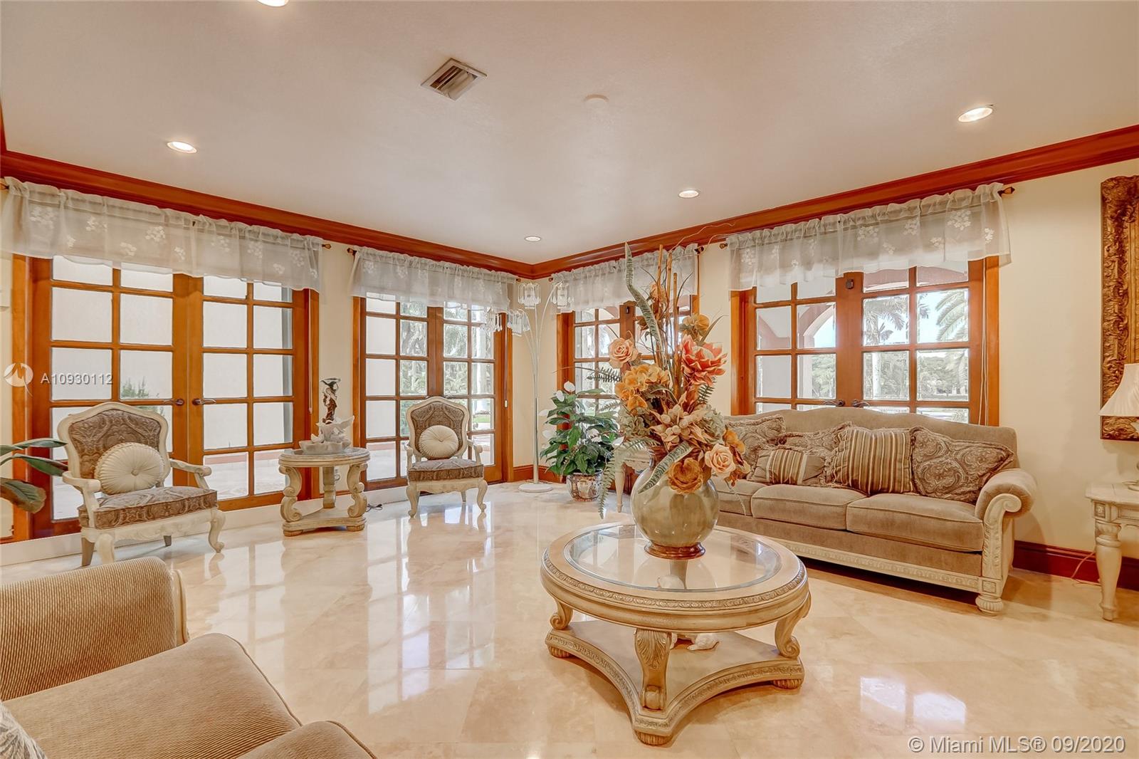 5700 Southwest 198th Terrace Southwest Ranches, FL 33332 - Photo 5 of 96 Gallery Image 5