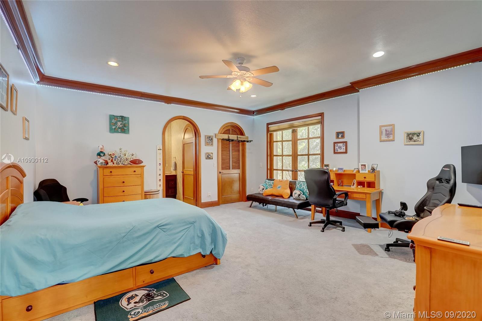 5700 Southwest 198th Terrace Southwest Ranches, FL 33332 - Photo 41 of 96 Gallery Image 41