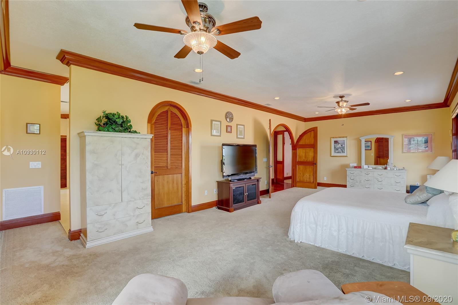 5700 Southwest 198th Terrace Southwest Ranches, FL 33332 - Photo 56 of 96 Gallery Image 56