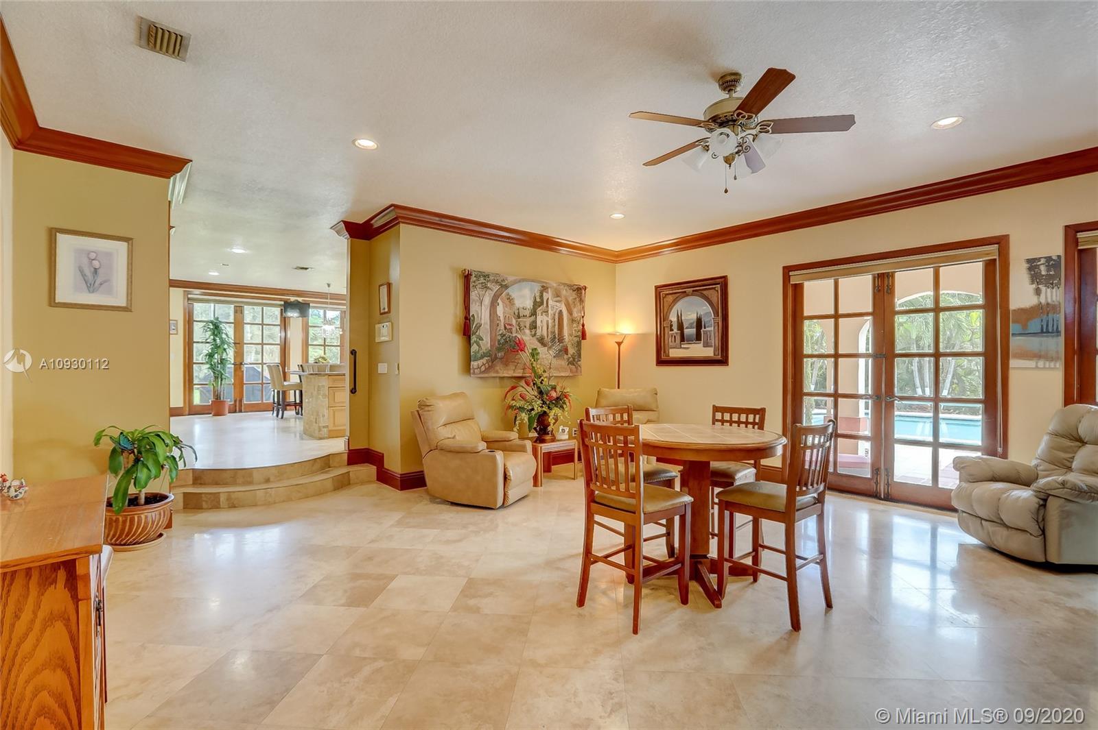 5700 Southwest 198th Terrace Southwest Ranches, FL 33332 - Photo 10 of 96 Gallery Image 10