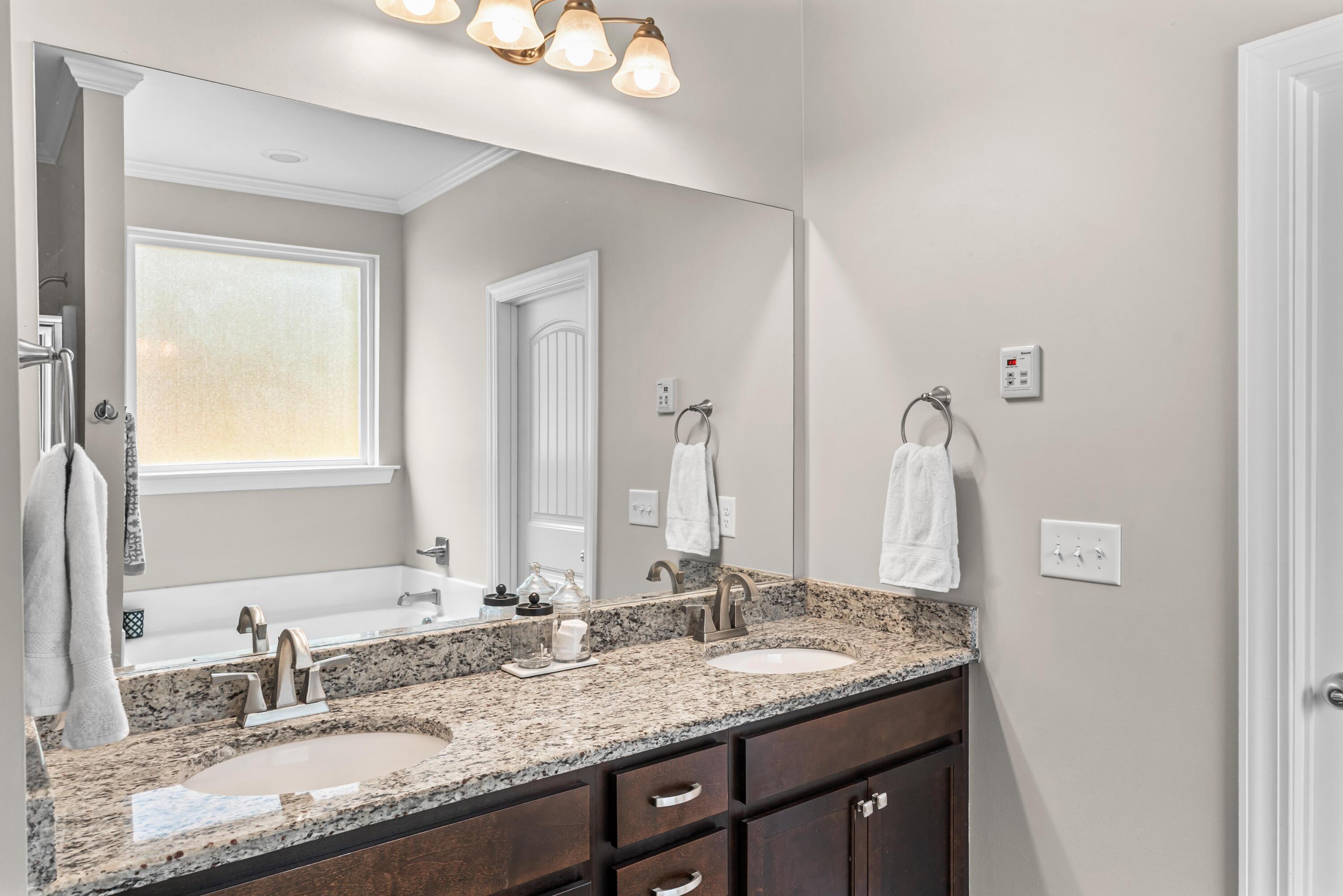 1408 Old State Road Gaston, SC 29053 - Photo 16 of 31 DSC09575